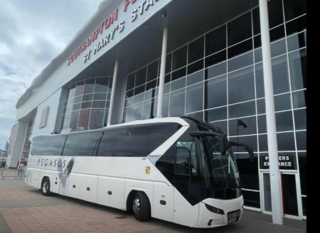 Neoplan Tourliner 49 Seat   03